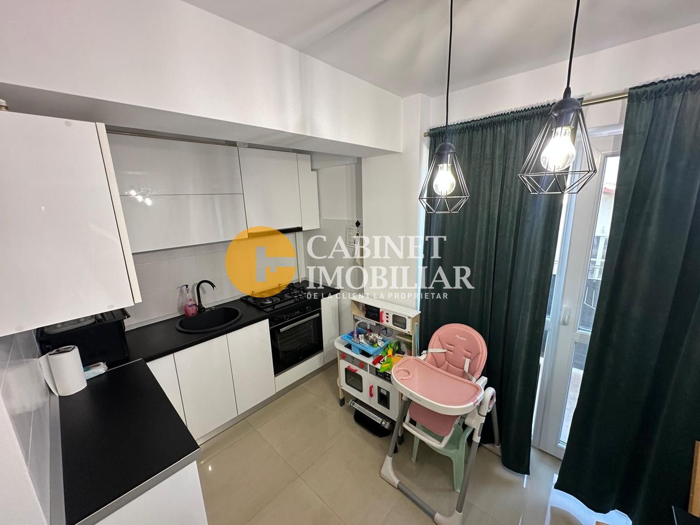 Apartament 3 Camere Decomandat - Zona Valea Lupului - Poză 5