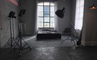 Spatiu de inchiriat amenajat studio foto dar si alte utilizari 80mp 700e/luna in zona Timpuri Noi - Poză 3