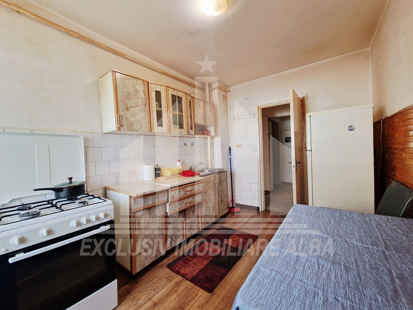 Apartament cu 3 camere, etajul 1, Cetate - zona Liceul Sportiv - Poză 6