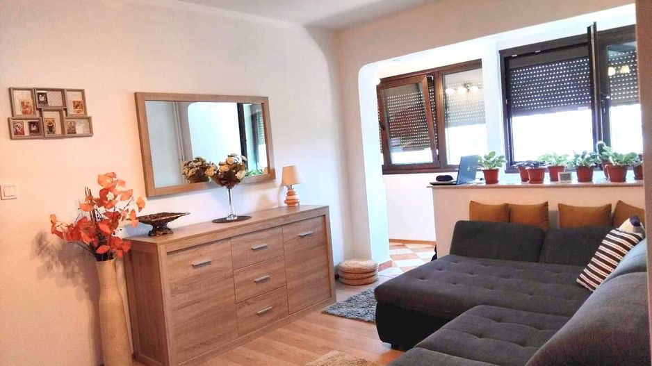 Închiriere Apartament cu 2 camere, 2 parcări incluse, ParkLake - Poză 2