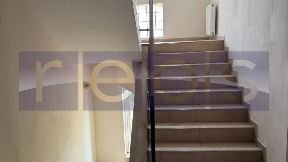 DE ÎNCHIRIAT VILA | OPORTUNITATE DE INVESTIȚIE | PRETABILĂ CENTRU BĂTRÂNI - Poză 19