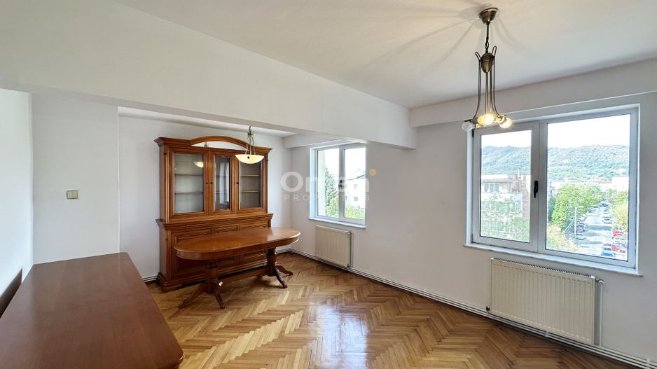 Apartament 4 camere cu garaj ,  b-dul Unirii 118 900 euro - Poză 3