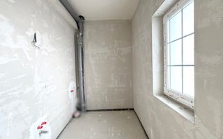 Casa unifamiliala cu teren de 500 mp in zona centrala. - Poză 8