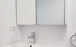 Închiriere 2 Camere Ultracentral, Vedere Dambovita, Renovat - Poză 17