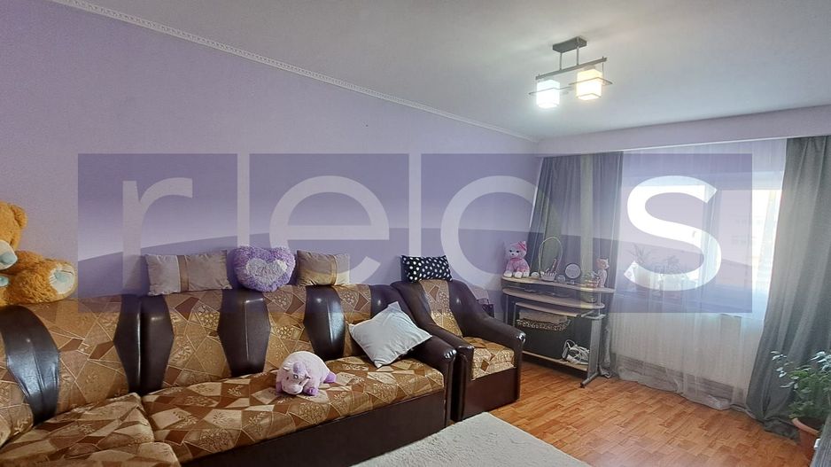 APARTAMENT 3 CAMERE | 75 MP | ETAJ 2 | DECOMANDAT | ROSIORI DE VEDE - Poză 1