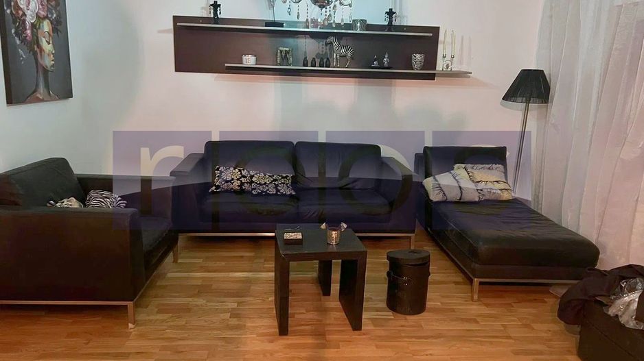 CASA P+1+M DE VANZARE | CURTE PROPRIE | MOBILATA LUX | ZONA PIPERA - Poză 1