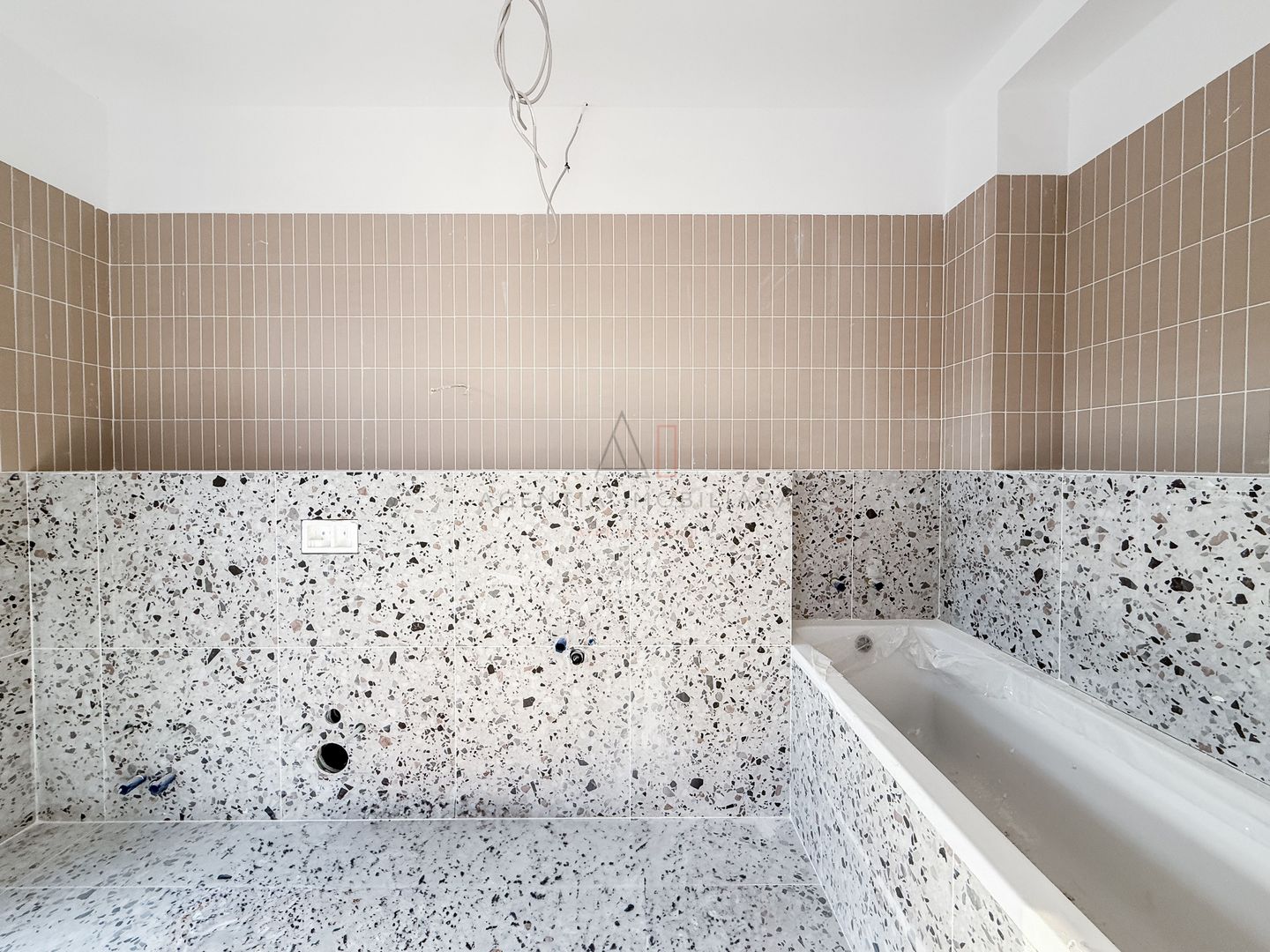 ULTIMUL | 3 Camere 92 MP | Baneasa | Green Lake - Poză 7