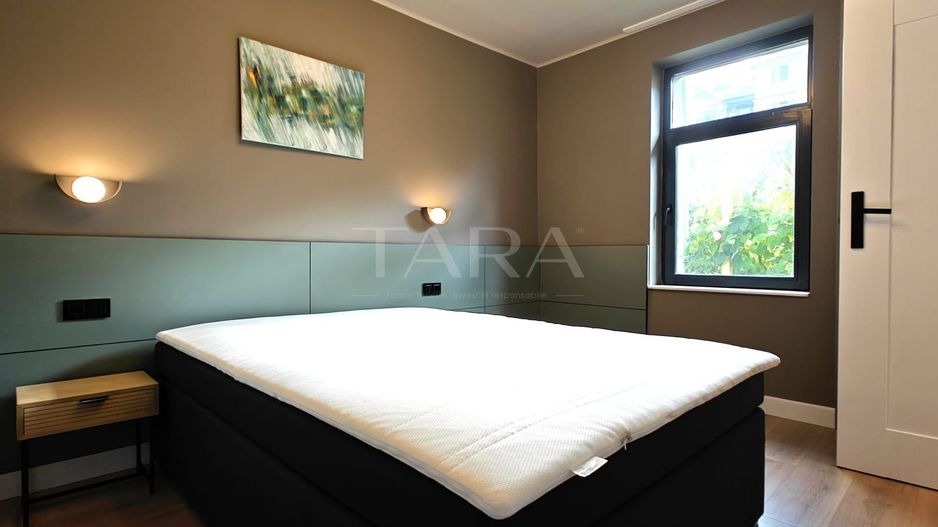 Apartament cu posibilitate de mansardare, parcare și grădină, central. - Poză 11