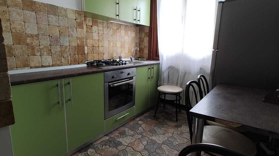 cismigiu apartament 2 cam  54mp decomandat - Poză 2
