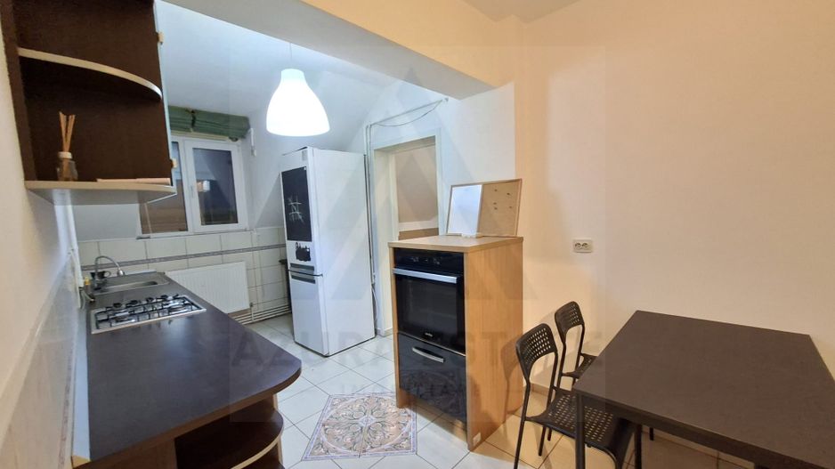 Apartament 2 camere 64 mp utili pivnita si parcare privata in Strand - Poză 12