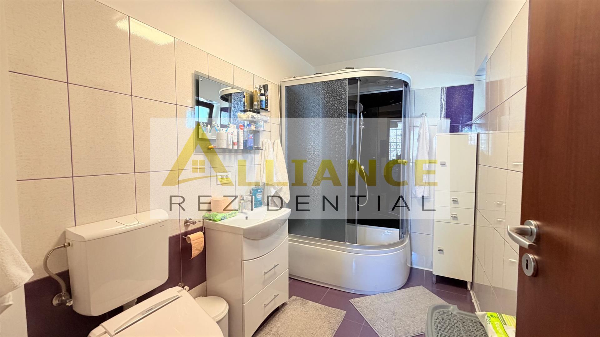 Casa Individuala - 5 camere - 3 bai - 520mp teren - Poză 14
