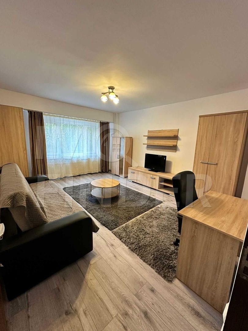 Apartament 1 cameră – Central, Piața Cipariu | Complet mobilat - Poză 1