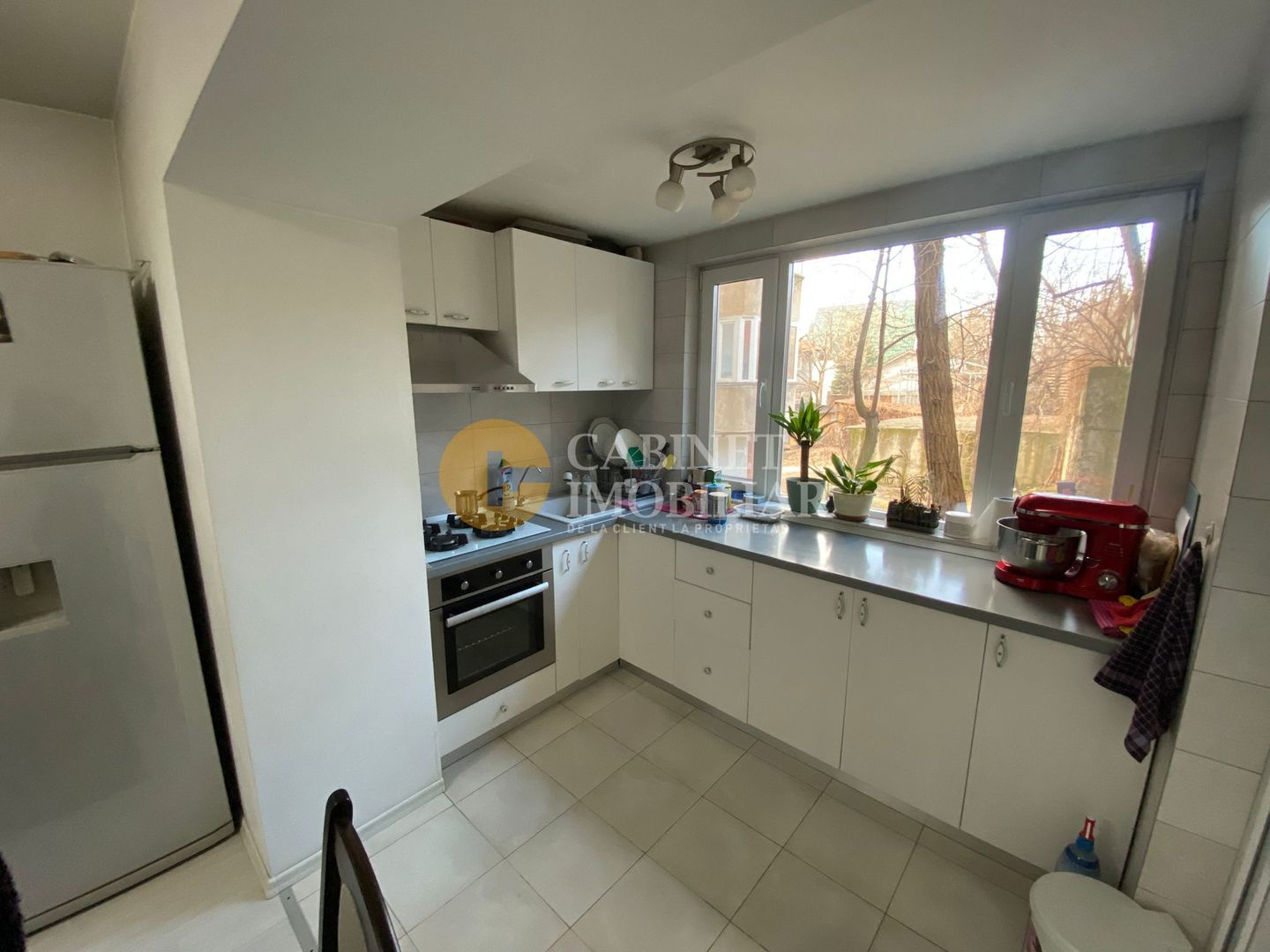 Gară - Bloc Tip Vilă - 3 camere decomandat + loc parcare - Poză 7