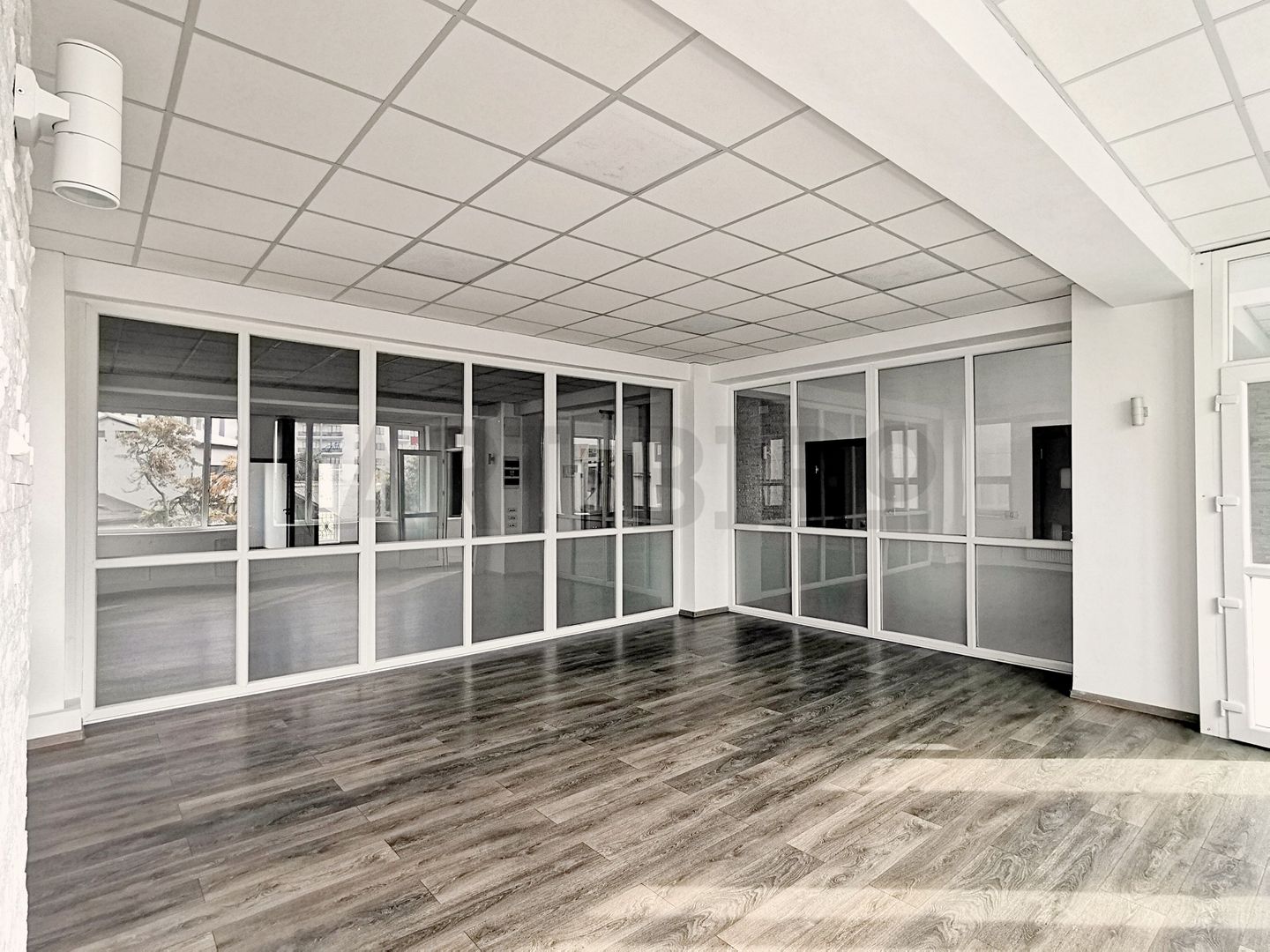 Zero comision, 190mp birou amenajat, parcare, Grozavesti, 4' metrou - Poză 1