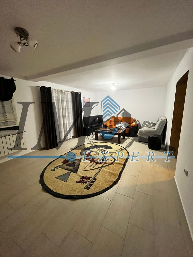 Casa de închiriat in Sebeș - Poză 1