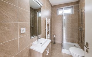 Casa tip duplex cu 4 camere de inchiriat in cartierul Europa - Poză 10