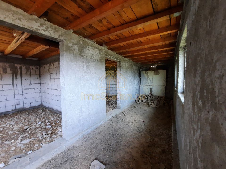 Nazarcea | Casa cu teren de 1000 mp si toate utilitatile la poarta - Poză 8