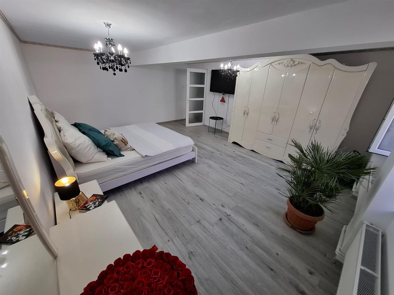 Balcescu 3 camere la casa - Poză 16