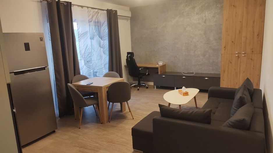 Apartament modern cu 2 camere decomandate, situat în Dumbrăvița - Poză 1