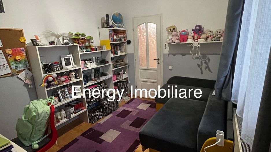 Apartament cu 3 camere, zona Bălcescu - Poză 2