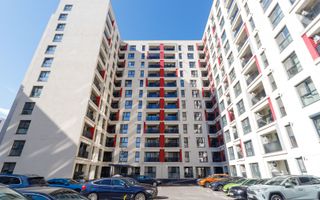Vânzare, apartament cu 3 camere în zona Lujerului - Poză 1