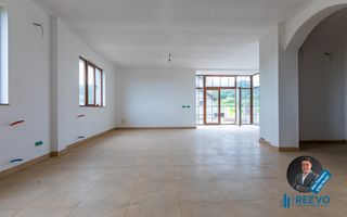 Casă/vilă de vânzare în Hemeiuș! - Poză 1