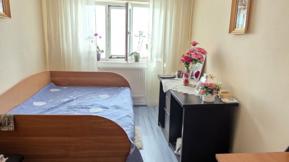 Apartament cu 4 camere + GARSONIERĂ la același etaj – VASLUI, Zona CARTIER - Poză 4
