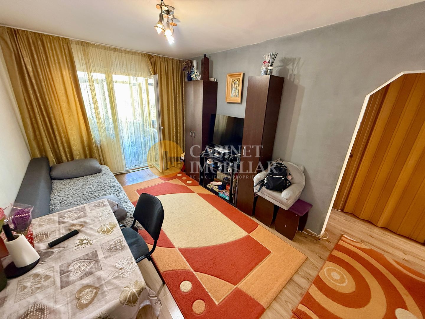 Alexandru - Etaj 1 - Apartament cu 3 camere - Mobilat/utilat - Poză 1