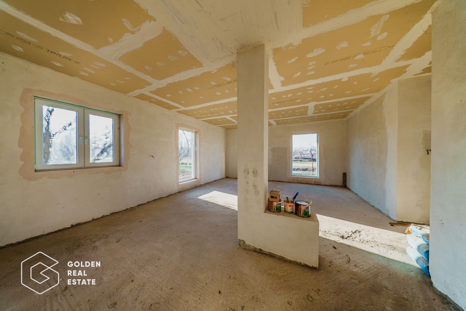 Casa la gri in Alunis,  teren 487 mp - Poză 4