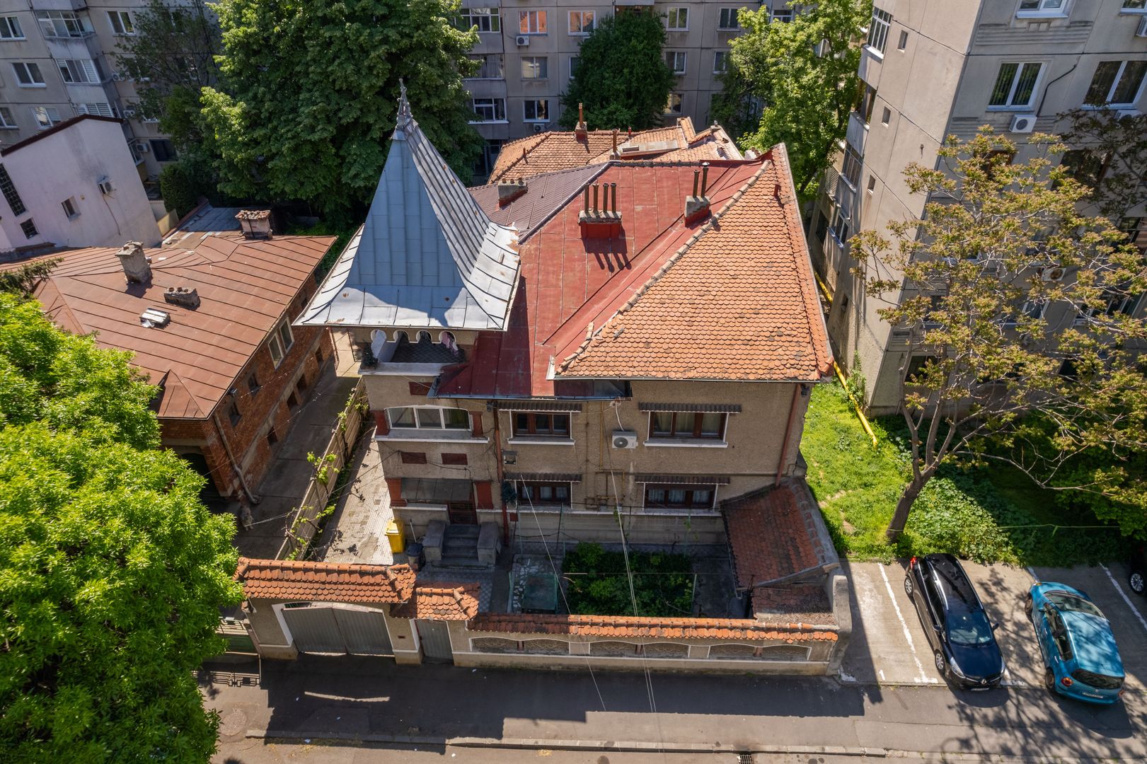 Casa Spatioasa 15 Camere Sector 5 -OPORTUNITATE INVESTITIE - Poză 2
