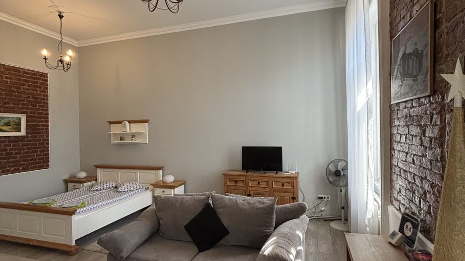 Apartament cu o camera în clădire istorică ,zona Maria - Poză 23