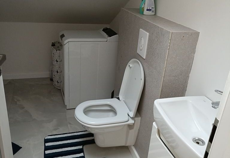 Apartament in vila,3 cam,100m,de inchiriat ,domenii,1 mai,victoriei - Poză 11