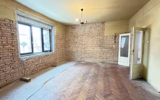 Proprietate cu 2 case | Teren 546 mp | Str. Albinelor Nr.18 - Carei - Poză 12