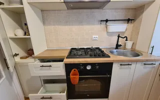 Apartament modern cu 2 camere - la 3 min. de facultatea de Medicina - Poză 13