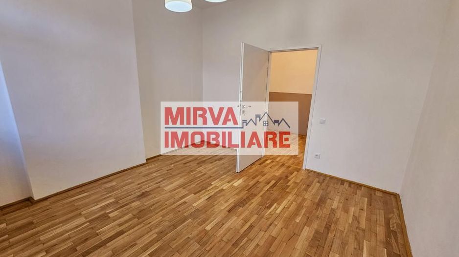 🏢 Spațiu de birouri – 5 camere, 3 băi – Etaj 1 vilă, Zona Centrală - Poză 33