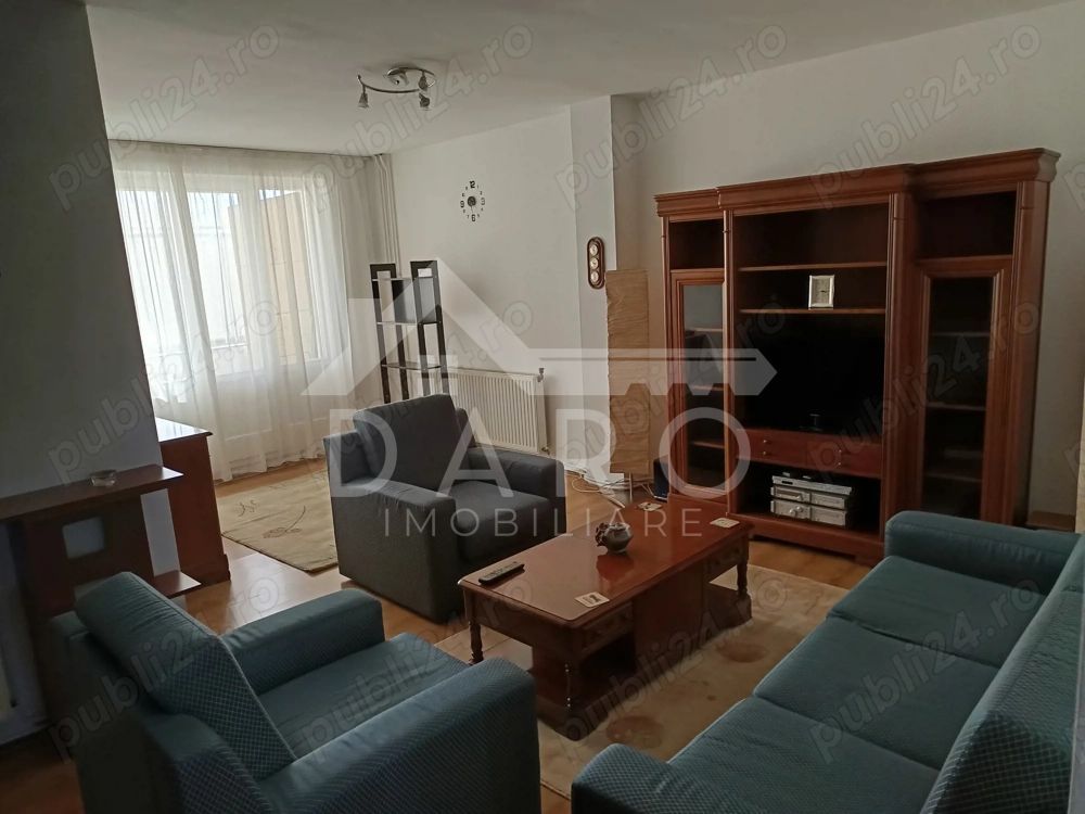 Vând apartament cu 2 camere în Tg Mureș, zonă centrală - Poză 2
