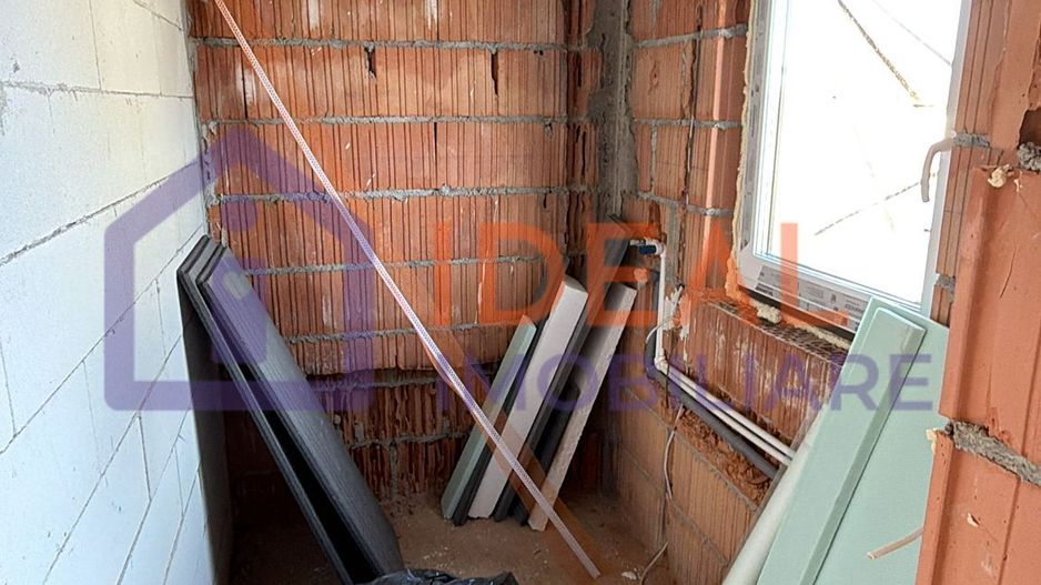 Casă modernă cu 4 camere și 300 mp de curte, in Sura Mica - Poză 7