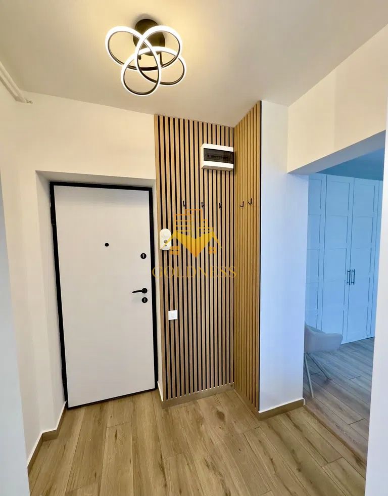 2 camere semidecomandate, Prima Inchiriere, Hotel Royal Gheorgheni - Poză 12