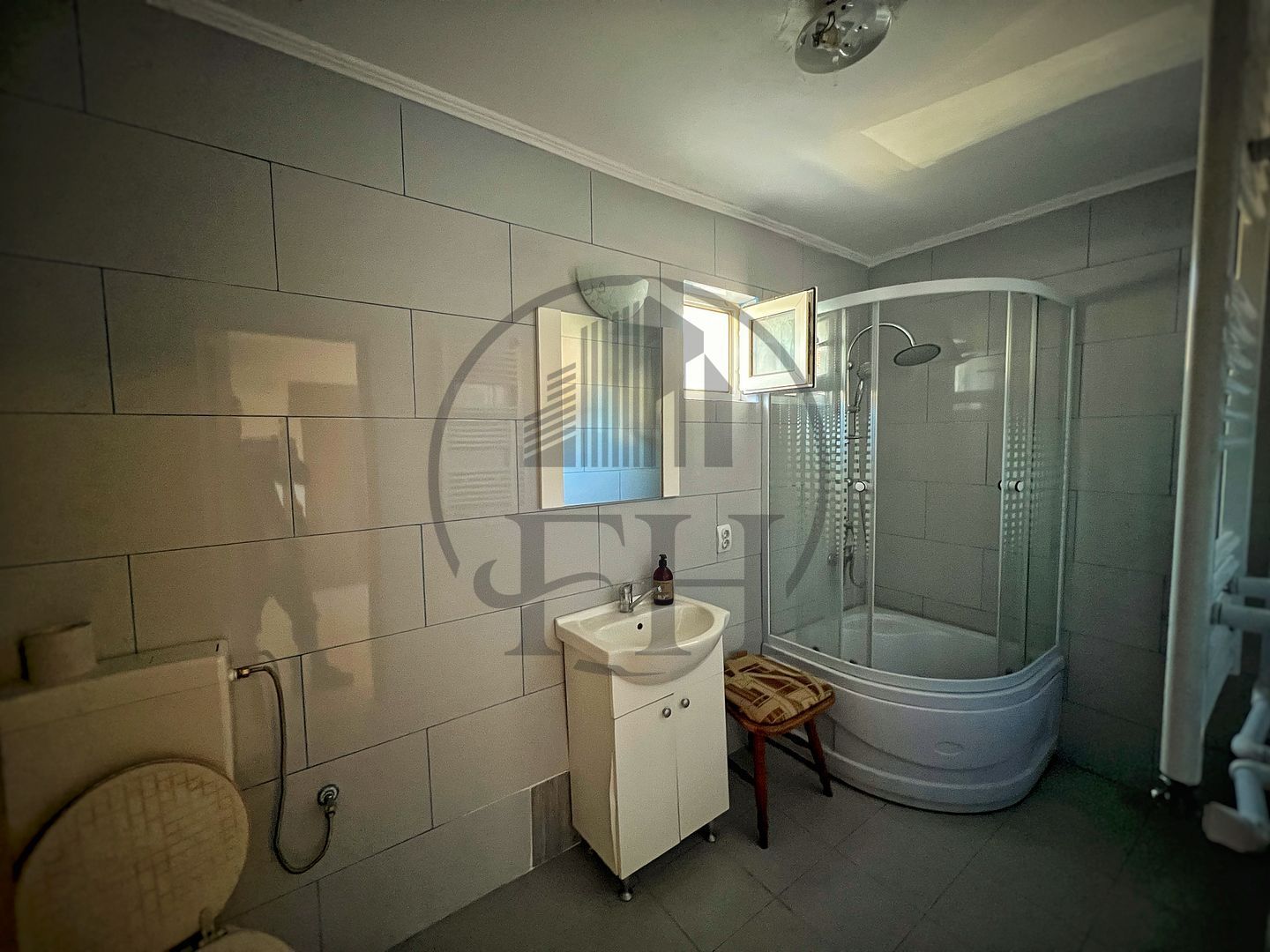 SOLD/ VANDUT Casă / Vilă cu 3 camere de vânzare în zona Faleza Nord - Poză 6