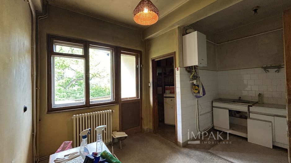 Apartament deosebit in centrul orasului, garaj si suprafata generoasa! - Poză 11