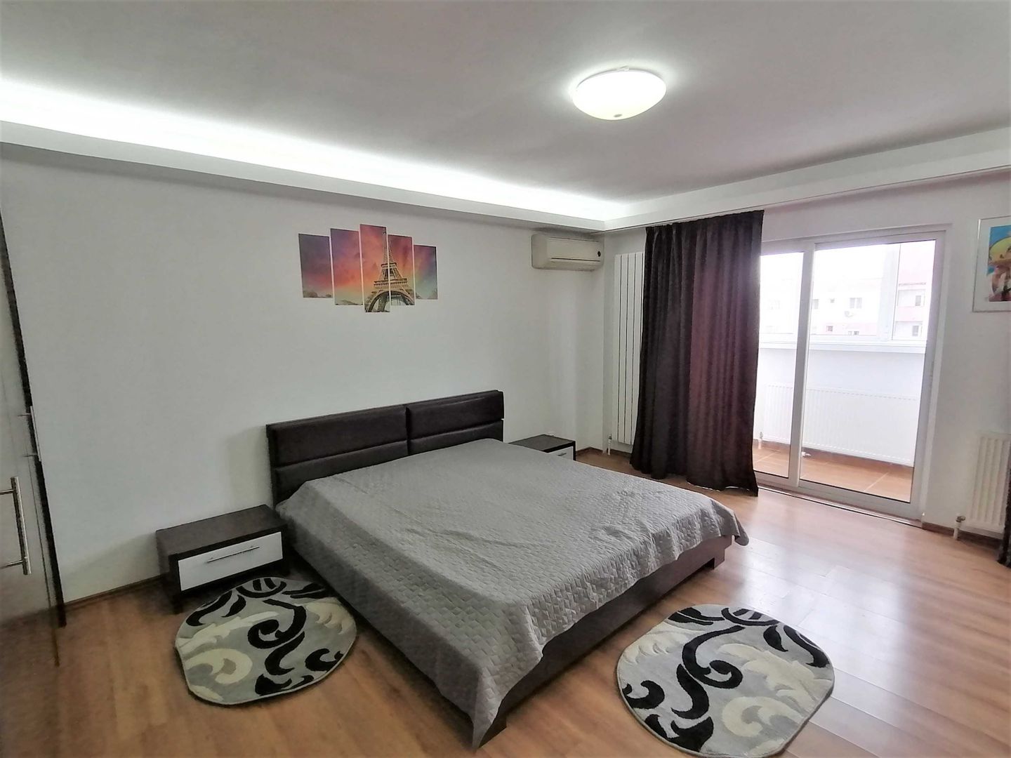 13 Septembrie/ Garsoniera bloc mixt/ Centrala - Poză 1