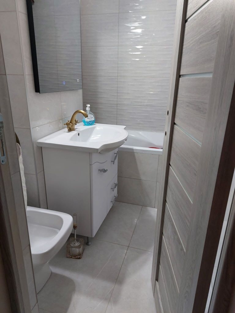 Ag BRASADAS vinde apt 3 camere Carpati 1 PARTER. - Poză 7