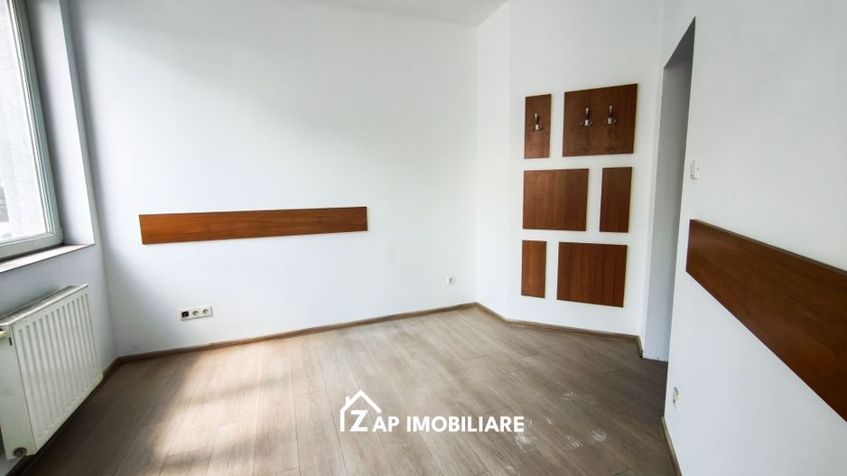 Cazare Muncitori - 10 incaperi - 5 băi - 1 bucătărie - Poză 6