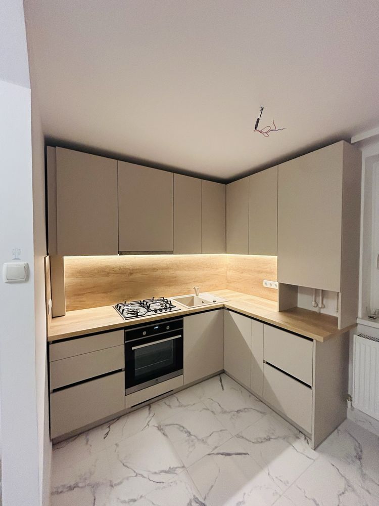 BRASADAS vinde  ap  2 came RENOVAT, mobilat Micro 14. - Poză 1