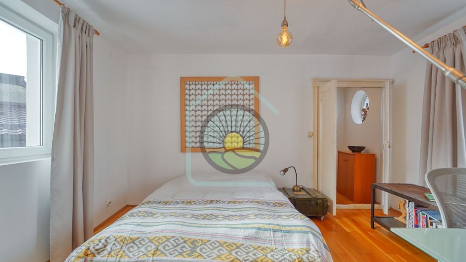 CASA INDIVIDUALA- DEALUL CETATII BRASOV - Poză 18