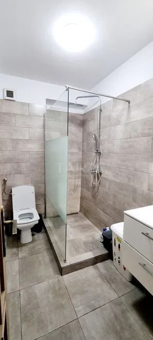 Apartament cu 2 camere, două balcoane și parcare, ansamblu privat. - Poză 7