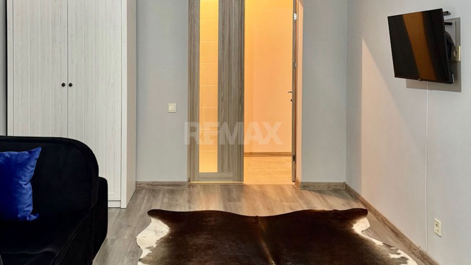 De vânzare 94 m2, două apartamente cu intrare separată, 4 dormitoare,  Centru, Mun. Chișinău - Poză 1