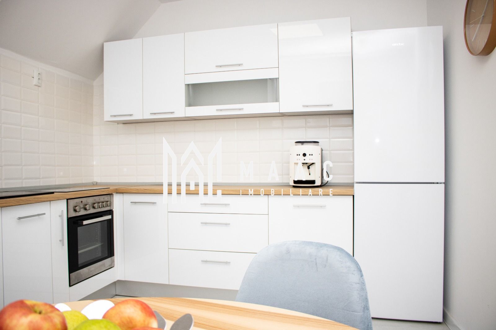 Apartament 3 camere | Etaj 1 | Renovat | Curte | Central - Poză 8