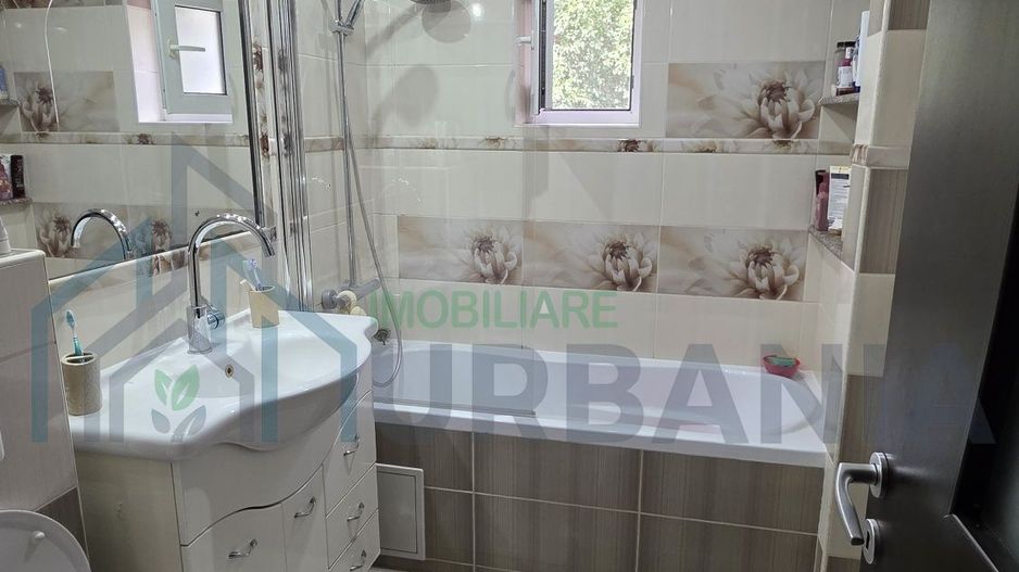 Apartament 4 camere de închiriat - Nicolina, Strada Salciilor, Iași - Poză 4