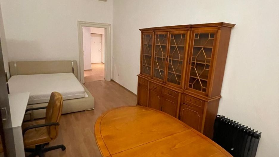 Ultracentral | View spre Piața Victoriei | 100 mp utili | Etaj 3 cu lift - Poză 11